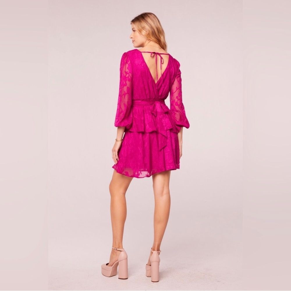 NWT B.O.G. Collective Kiss Me Fuschia Peplum Ruffle Tie Mini Dress Size large - Picture 3 of 16